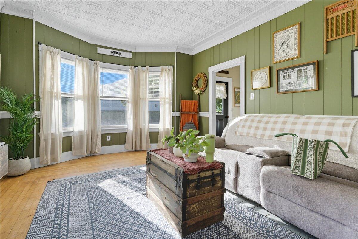 3 North Main Street Turner, ME 04282 - Photo 6 of 56 22-3 N Main St_Turner_ME-34