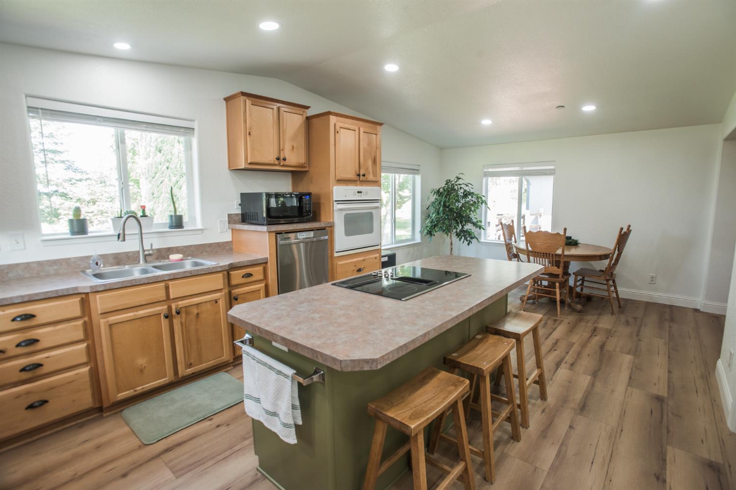 12164 Alabama Road Herald, CA 95638 - Photo 15 of 91