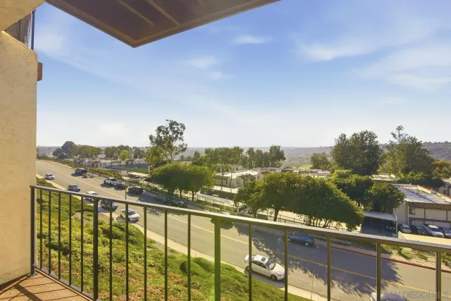 $899,000 | 11283 Cascada Way, San Diego, CA 92124