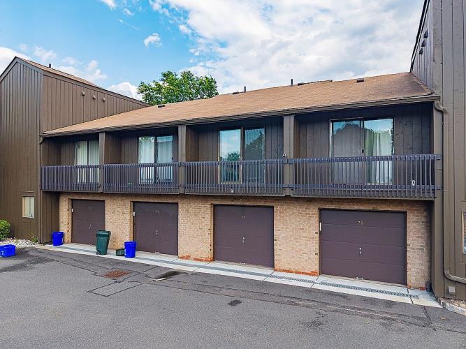 77 Westgate Drive Edison, NJ 08899 - Photo 14 of 23