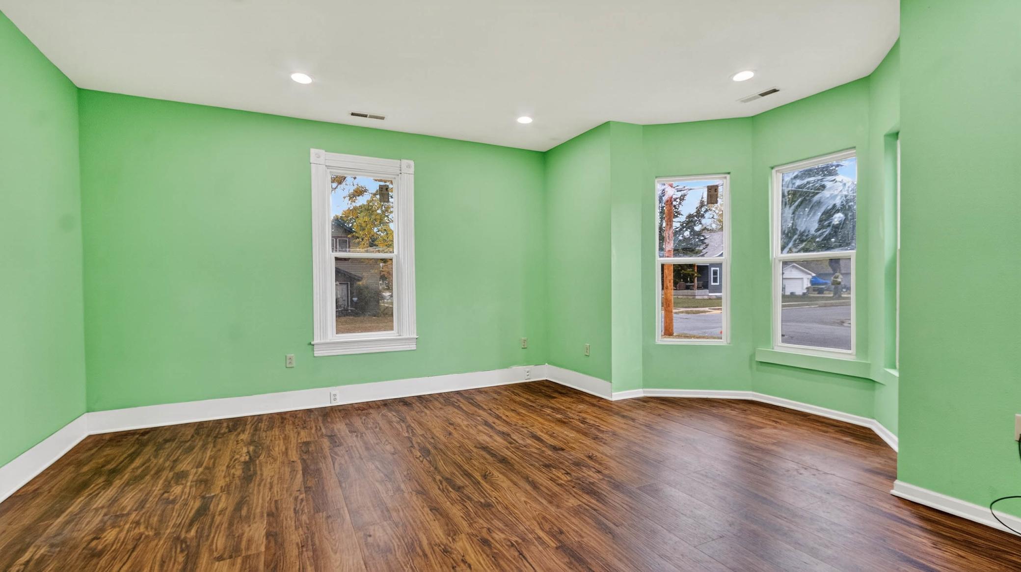 503 11th Street East Menomonie, WI 54751 - Photo 11 of 29