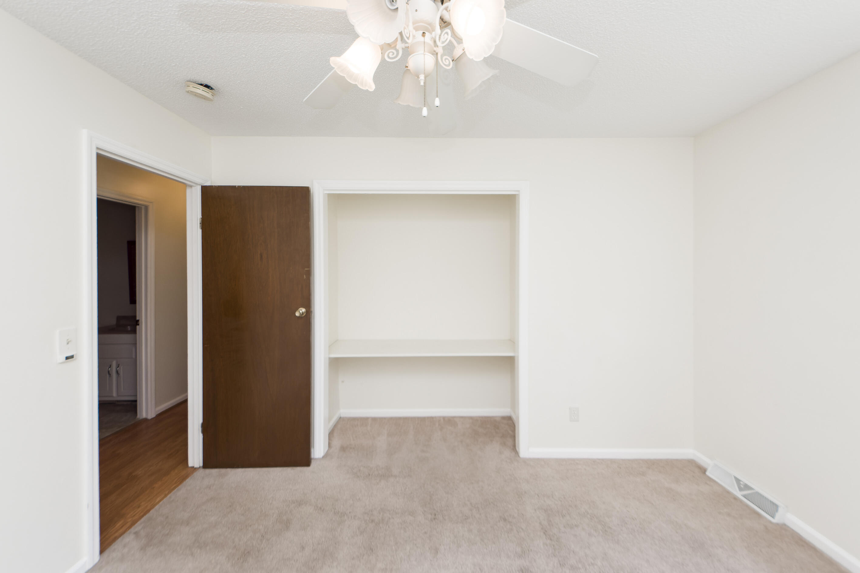 192 Tall Pines Road Ladson, SC 29456 - Photo 29 of 48 28