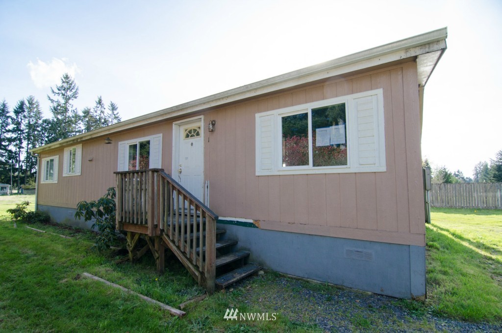 19129 Pecan Street Southwest Rochester, WA 98579 - Photo 1 of 25