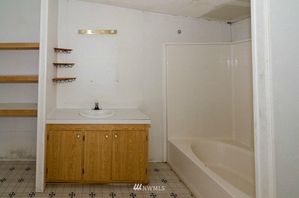 19129 Pecan Street Southwest Rochester, WA 98579 - Photo 19 of 25