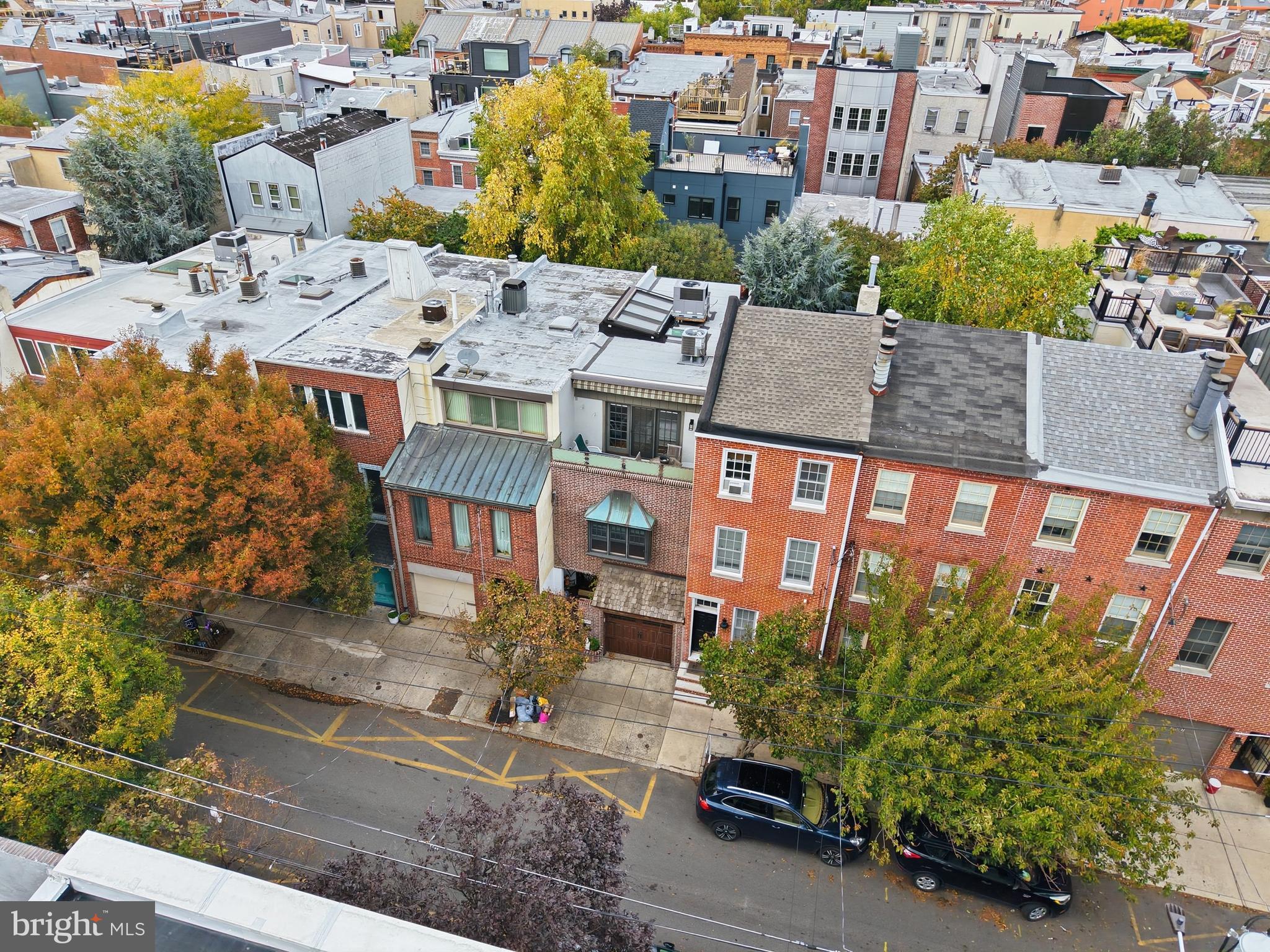 315 Fitzwater Street Philadelphia, PA 19147 - Photo 31 of 32 an aerial view of multiple houses