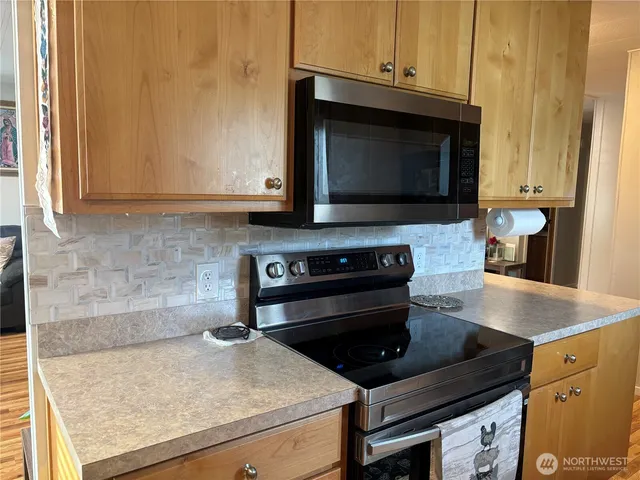 $119,900 | 7901 West Clearwater Avenue, Unit 182, Kennewick, WA 99336
