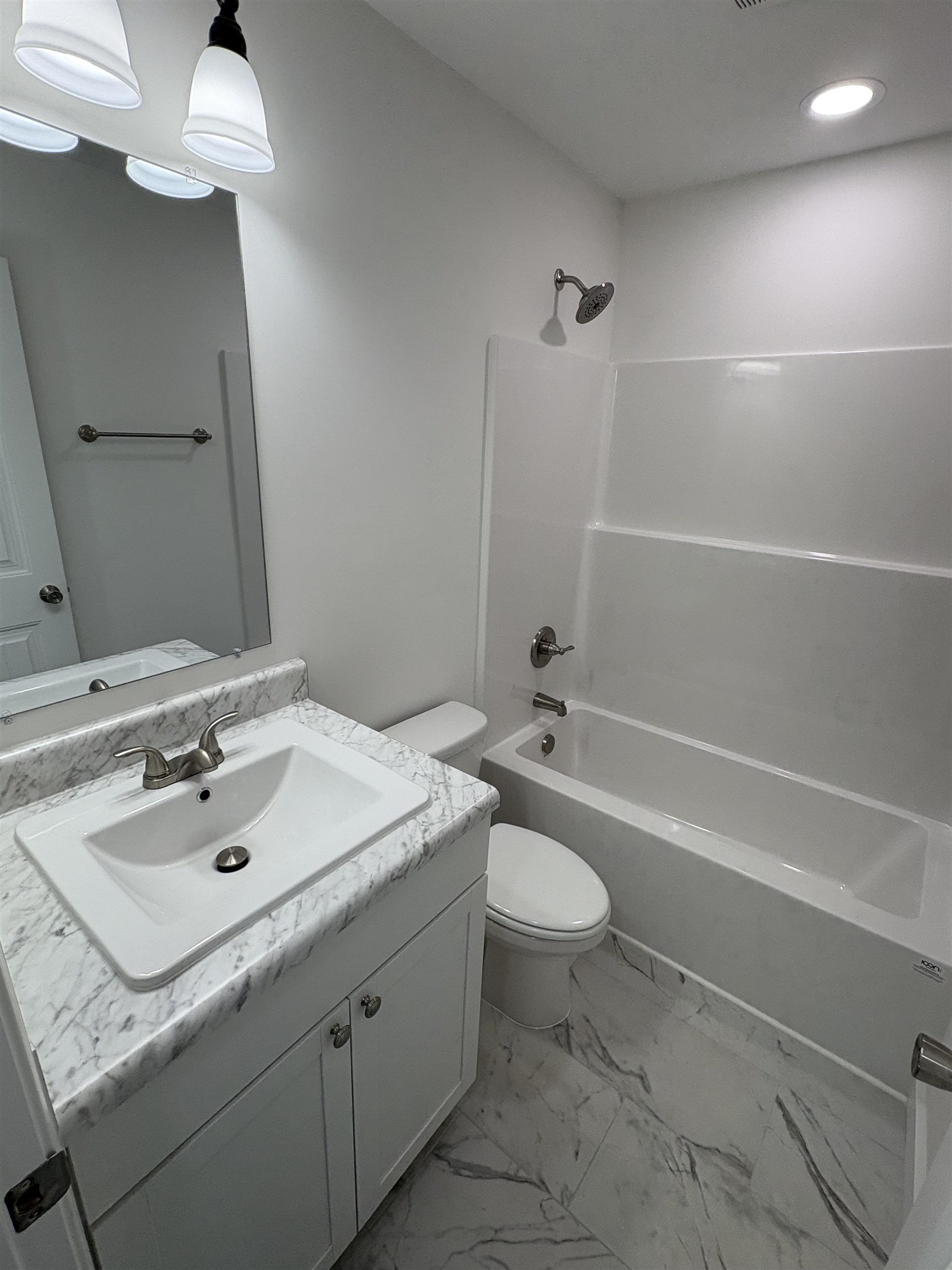 209 Claremont Street Gaffney, SC 29341 - Photo 8 of 17