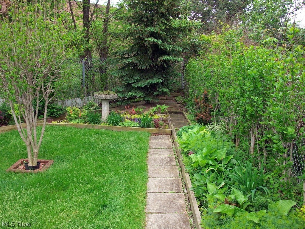 12424 Granger Road Cleveland, OH 44125 - Photo 20 of 25 Gallery Image 20