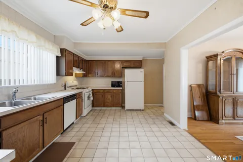 $965,999 | 21 Culloden Road, Stamford, CT 06902