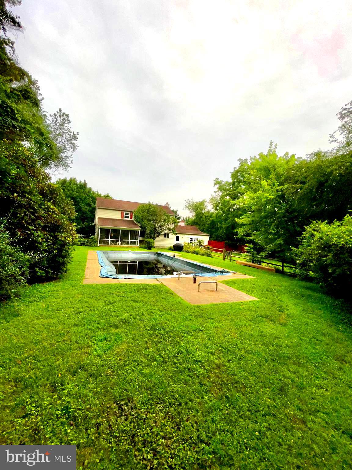 33 Waterview Road West Chester, PA 19380 - Photo 8 of 28 Large fenced-in area for the pool