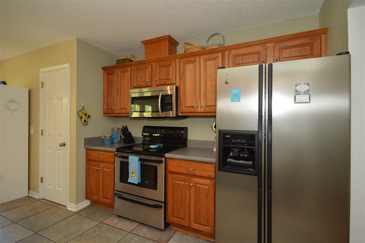 4808 Timber Ridge Drive Pace, FL 32571 - Photo 13 of 32