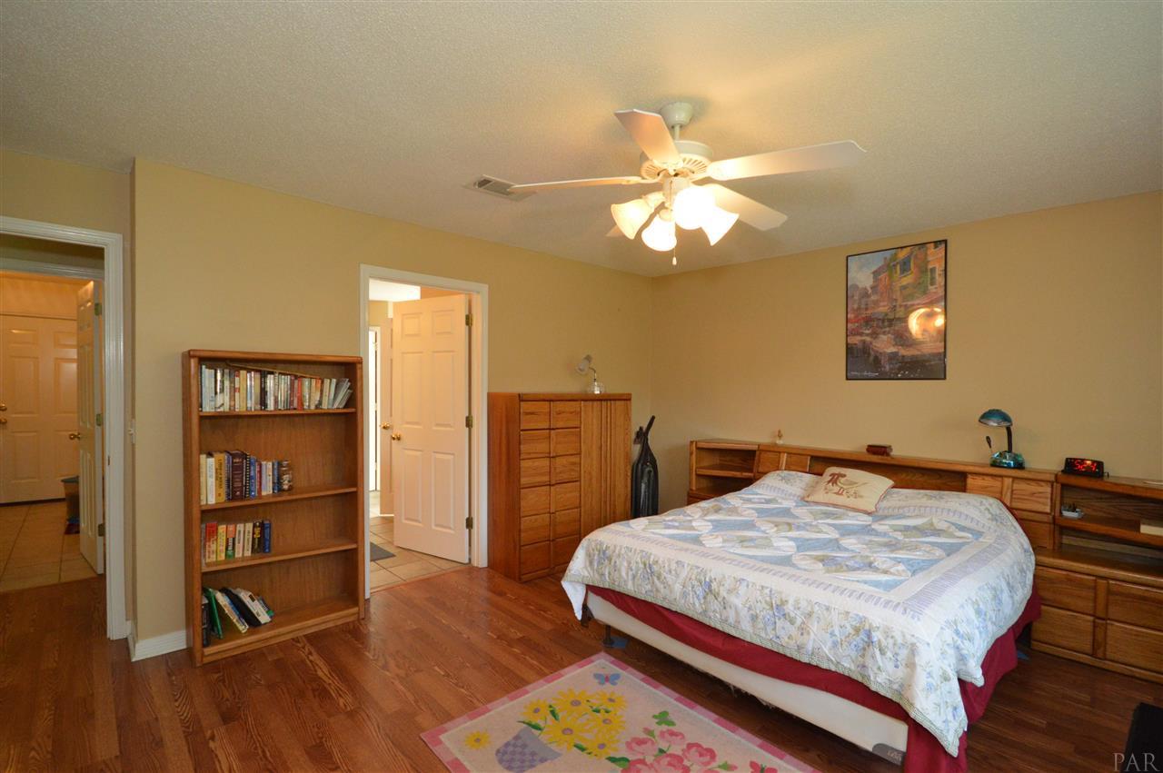 4808 Timber Ridge Drive Pace, FL 32571 - Photo 19 of 32