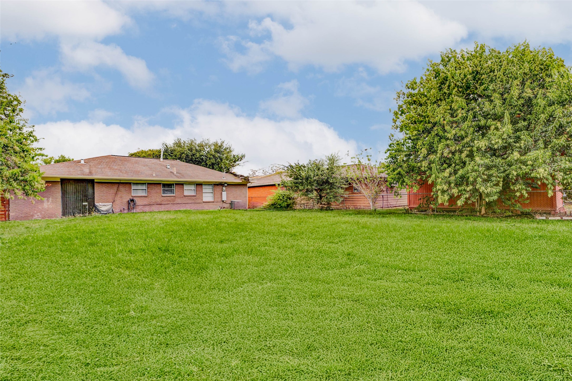 230 Bizerte Street Houston, TX 77022 - Photo 31 of 34