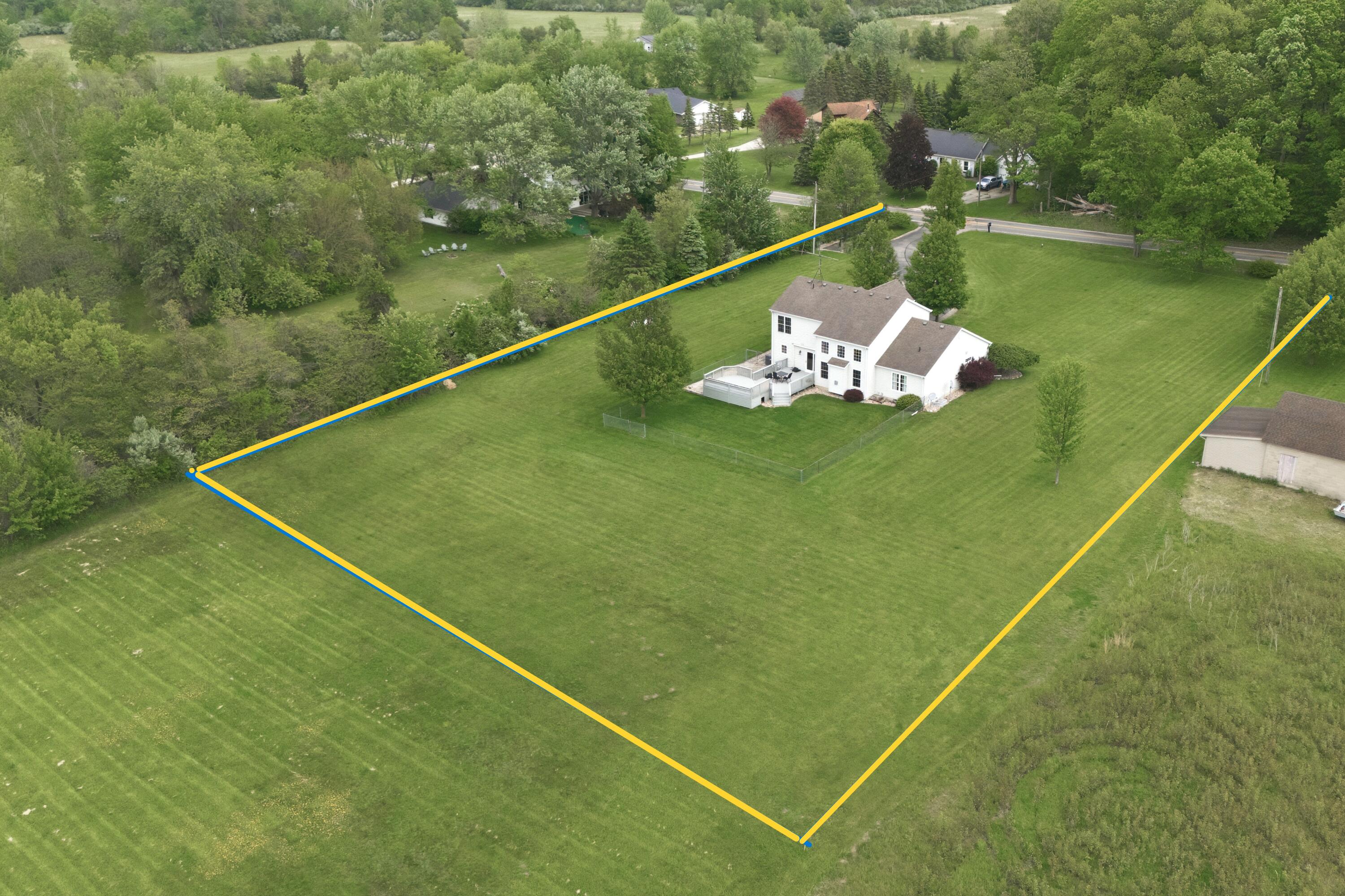11226 Snow Road Bridgman, MI 49106 - Photo 2 of 39 Approx lot lines