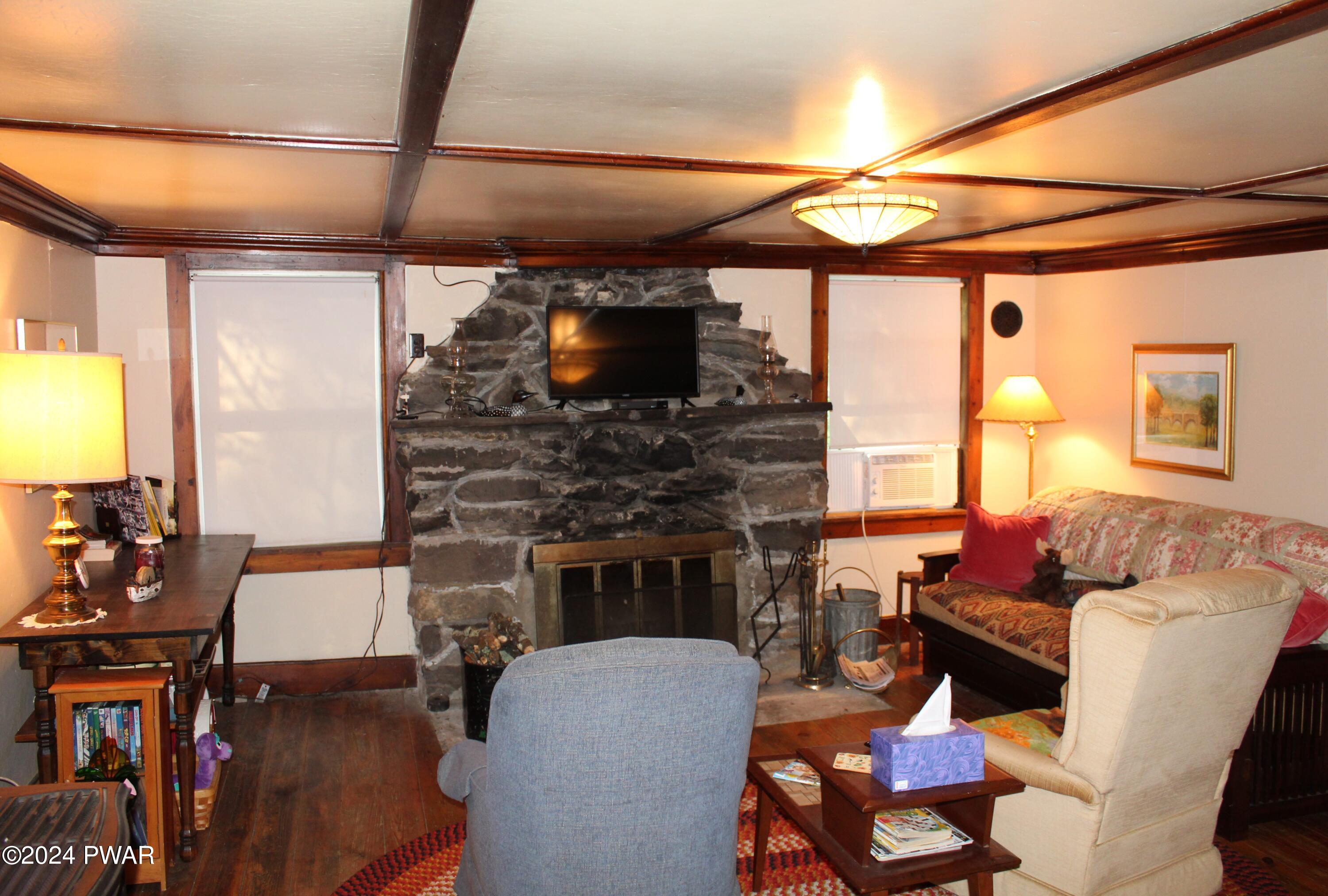 107 Slab Hill Road Dingmans Ferry, PA 18328 - Photo 12 of 28