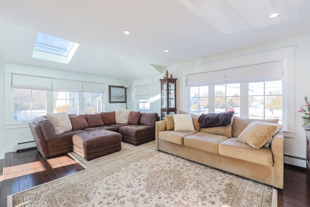 116 Island Street Marshfield, MA 02020 - Photo 7 of 40