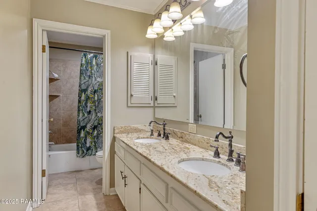 $215,000 | 216 Orgeron Drive, Lafayette, LA 70506