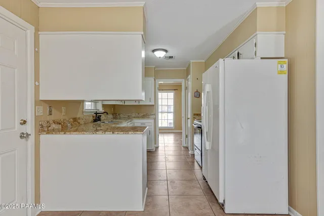 $215,000 | 216 Orgeron Drive, Lafayette, LA 70506