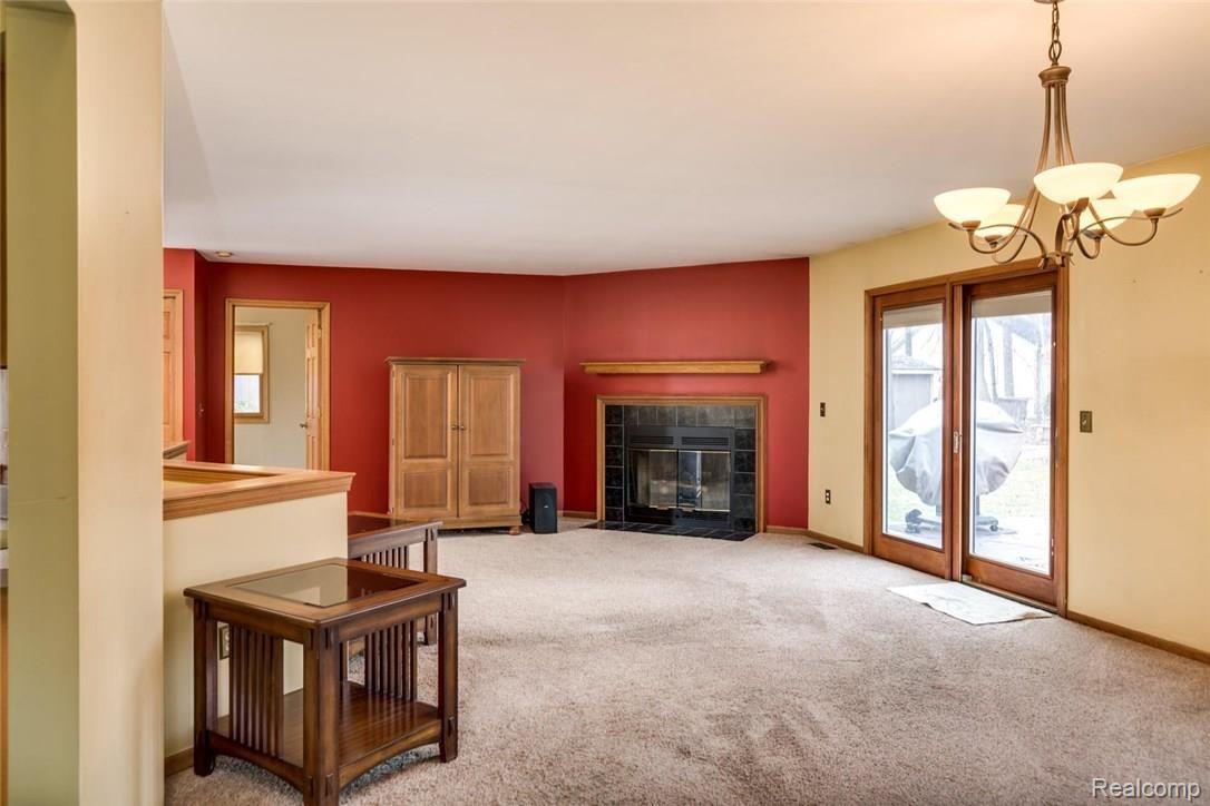 3151 Smugglers Ridge Walled Lake, MI 48390 - Photo 3 of 18 3151 Smugglers Ridge Commerce-large-002-15-3151 Smugglers Ridge0002FULL-1500x1000-72dpi.jpg
