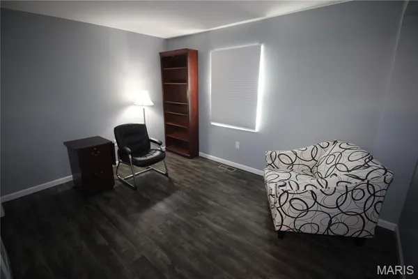 $105,000 | 3106 Carnaby Lane, Unit C, Bridgeton, MO 63044