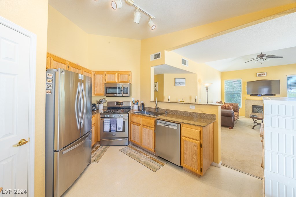 10550 West Alexander Road, Unit 2139 Las Vegas, NV 89129 - Photo 21 of 32 Gallery Image 21