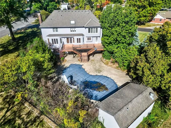 $655,000 | 510 Opera House Lane, Odessa, MO 64076