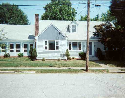 42 Edgemere Road Pawtucket, RI 02861 - Photo 1 of 1 Exterior Front.