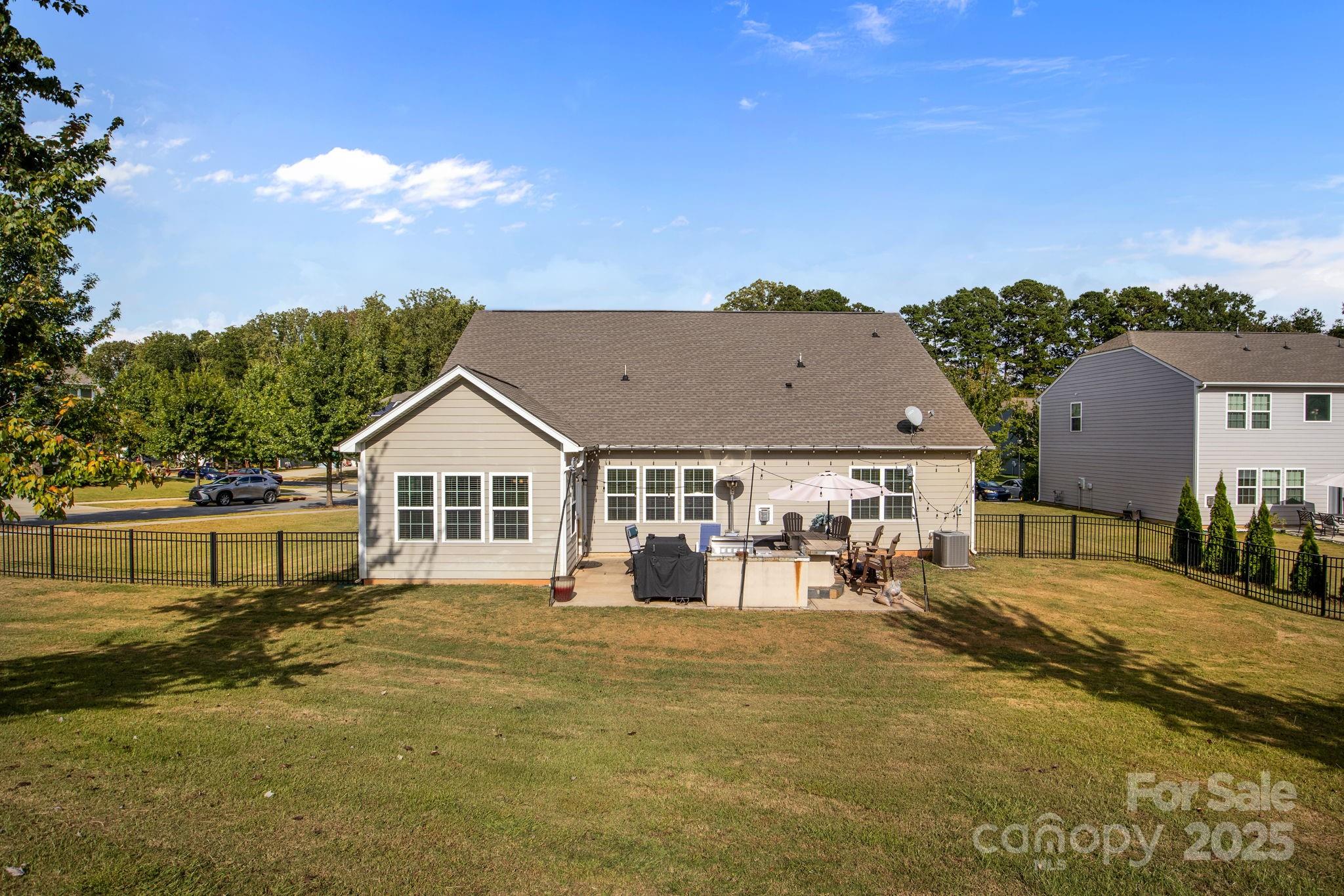 15925 Foreleigh Road Huntersville, NC 28078 - Photo 41 of 48 a view of a house with a big yard