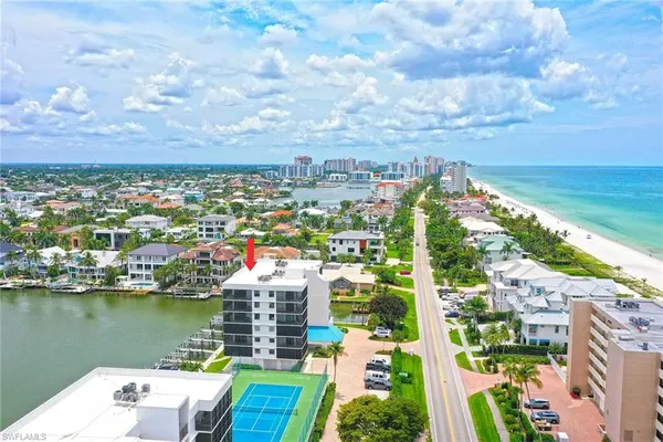 $1,499,777 | 10420 Gulf Shore Drive, Unit 161, Naples, FL 34108