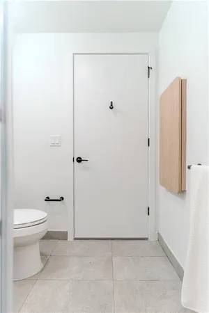 $868,000 | 1807 66th Street, Unit 5C | Bensonhurst