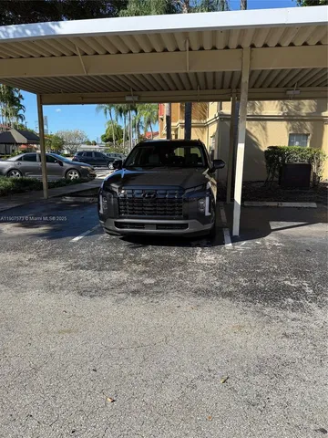 $1,900 | 18308 Northwest 68th Avenue, Unit F, Hialeah, FL 33015