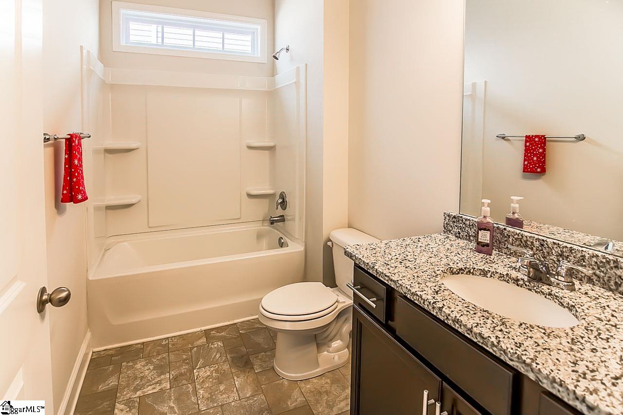 605 Waymeet Drive Greer, SC 29651 - Photo 27 of 32 Full Guest Bathroom!