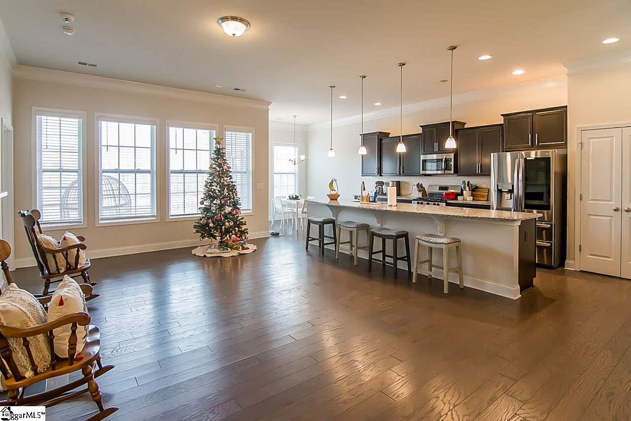 605 Waymeet Drive Greer, SC 29651 - Photo 10 of 32 Entertaining Space Galore!