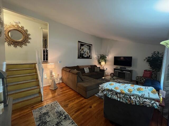 1417 Earl Road Michigan City, IN 46360 - Photo 10 of 25 a living room with furniture and a flat screen tv