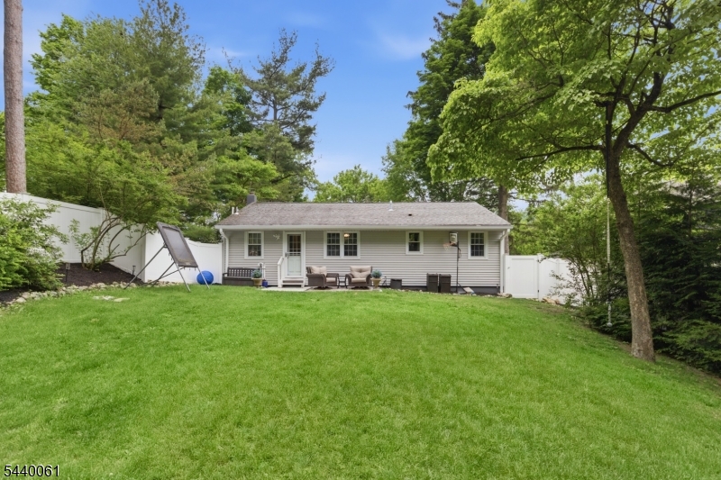 5 Arrowhead Trail Sparta, NJ 07871 - Photo 21 of 24