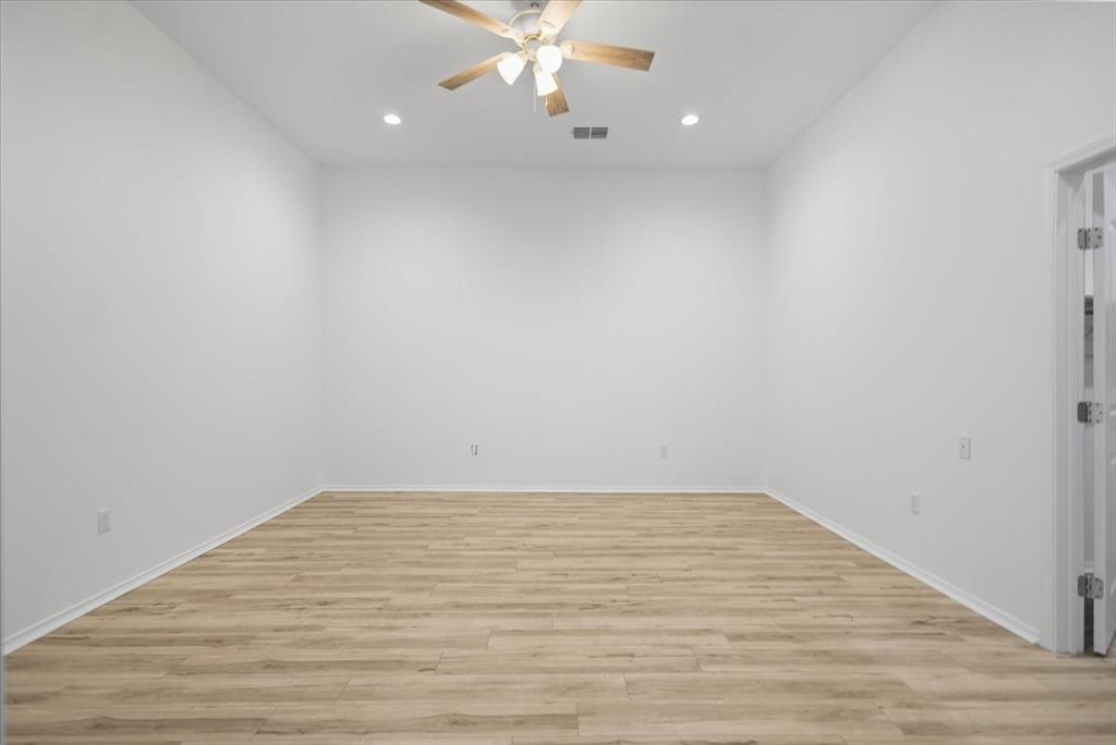 6990 Pin Oak Road Big Sandy, TX 75755 - Photo 19 of 40 a view of an empty room