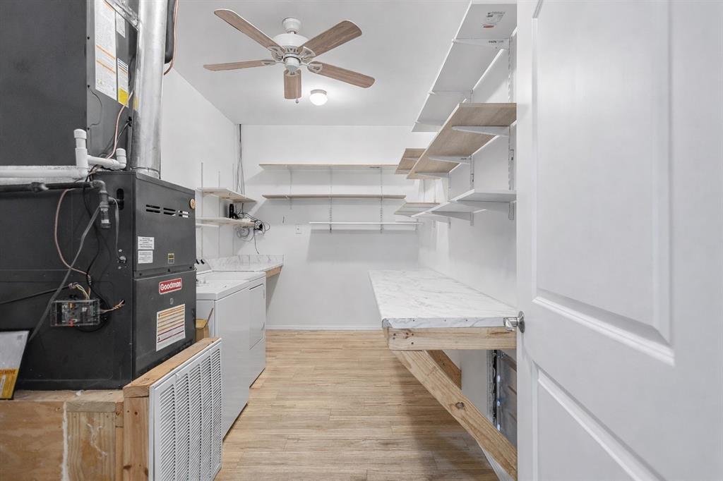 6990 Pin Oak Road Big Sandy, TX 75755 - Photo 31 of 40 a view of a walk in closet