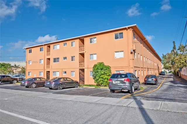 a car parked in front of a building