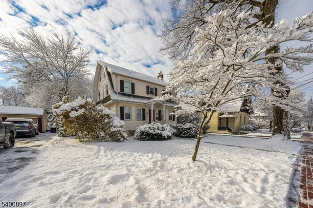 $3,750 | 141 Eagle Rock Avenue, Roseland, NJ 07068