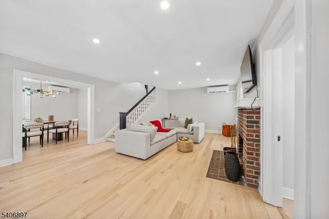 $3,750 | 141 Eagle Rock Avenue, Roseland, NJ 07068