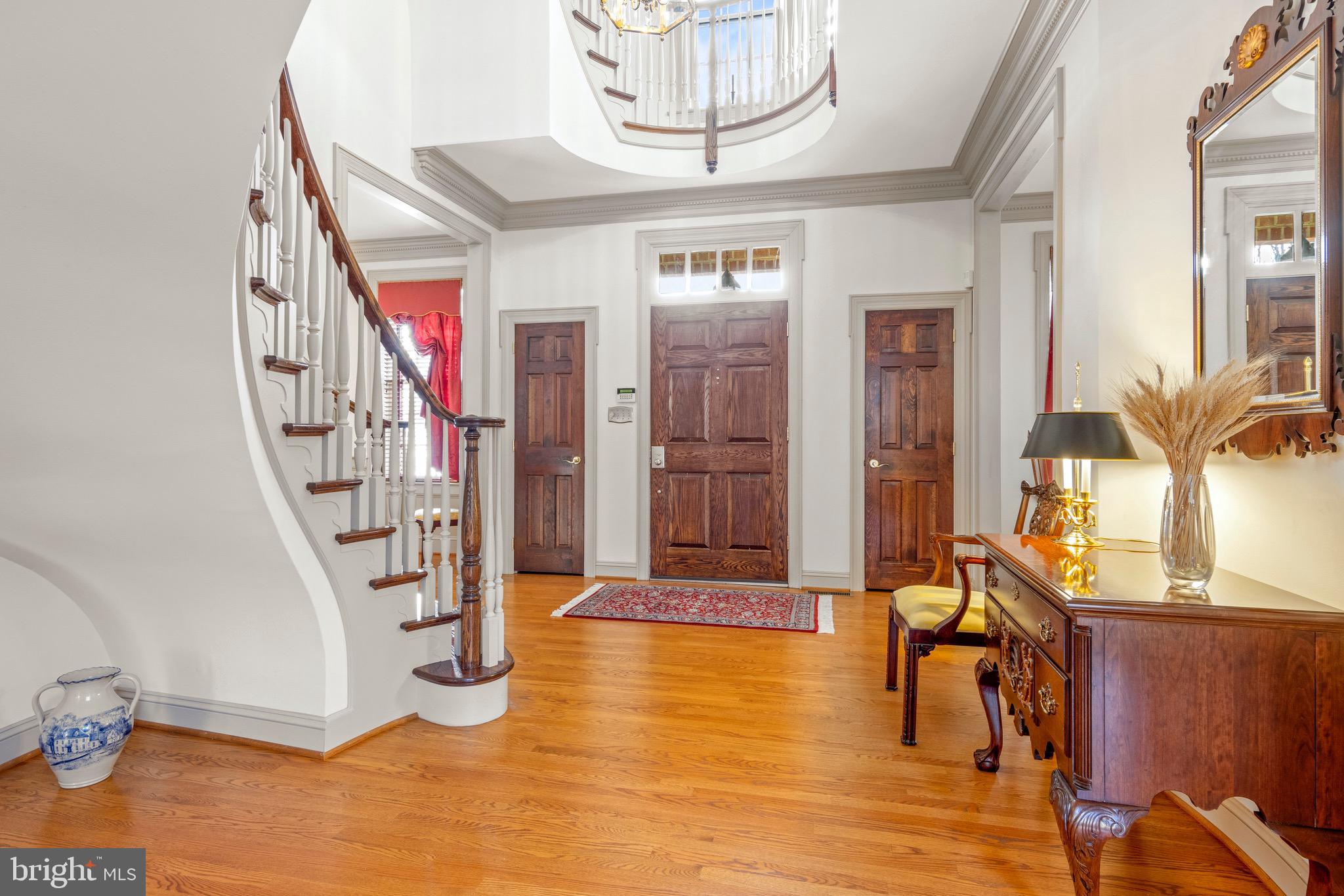 48 Clouds Way Hockessin, DE 19707 - Photo 4 of 55 Gleaming H/W Floors throughout most of 1st floor