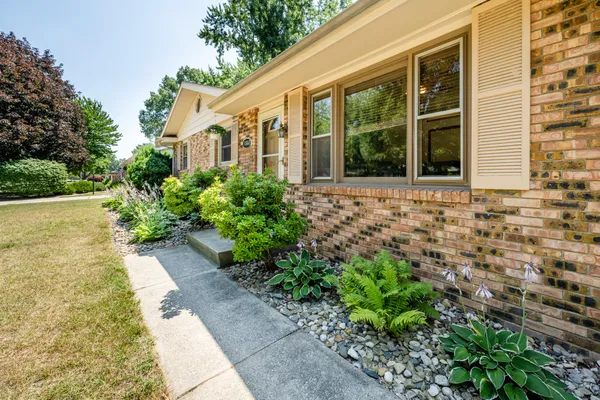 $359,000 | 1860 Arcadia Drive, St. Joseph, MI 49085