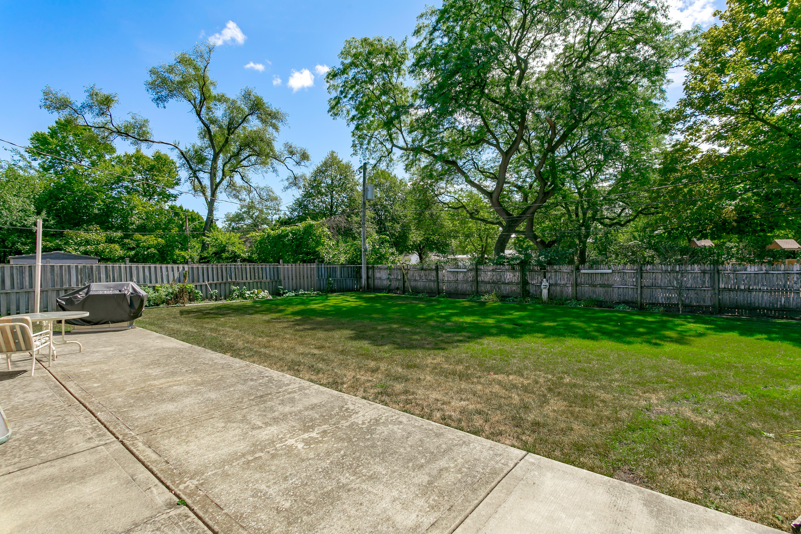 3729 Roth Terrace Skokie, IL 60076 - Photo 25 of 27