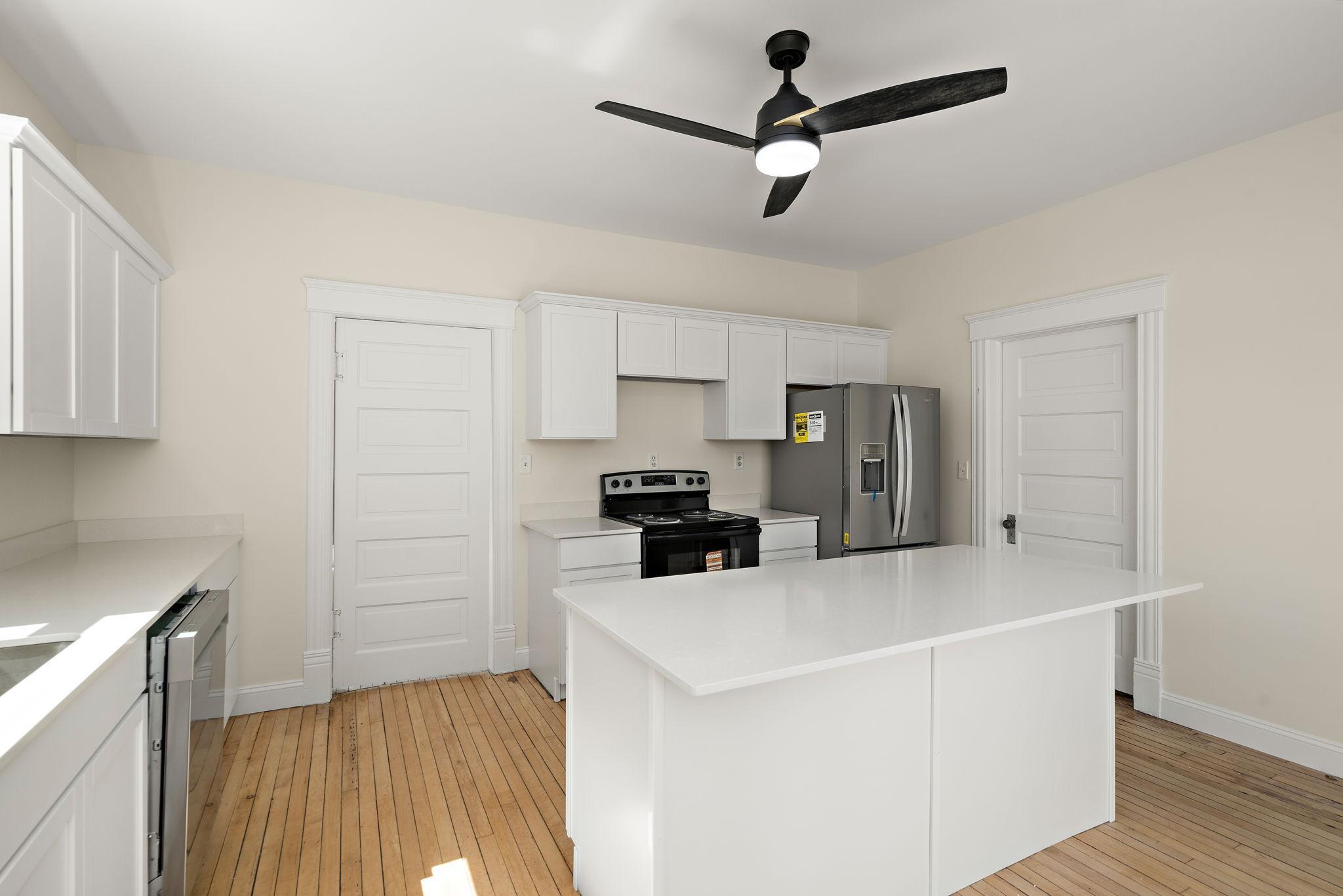 723 3rd Street Southwest Willmar, MN 56201 - Photo 12 of 39