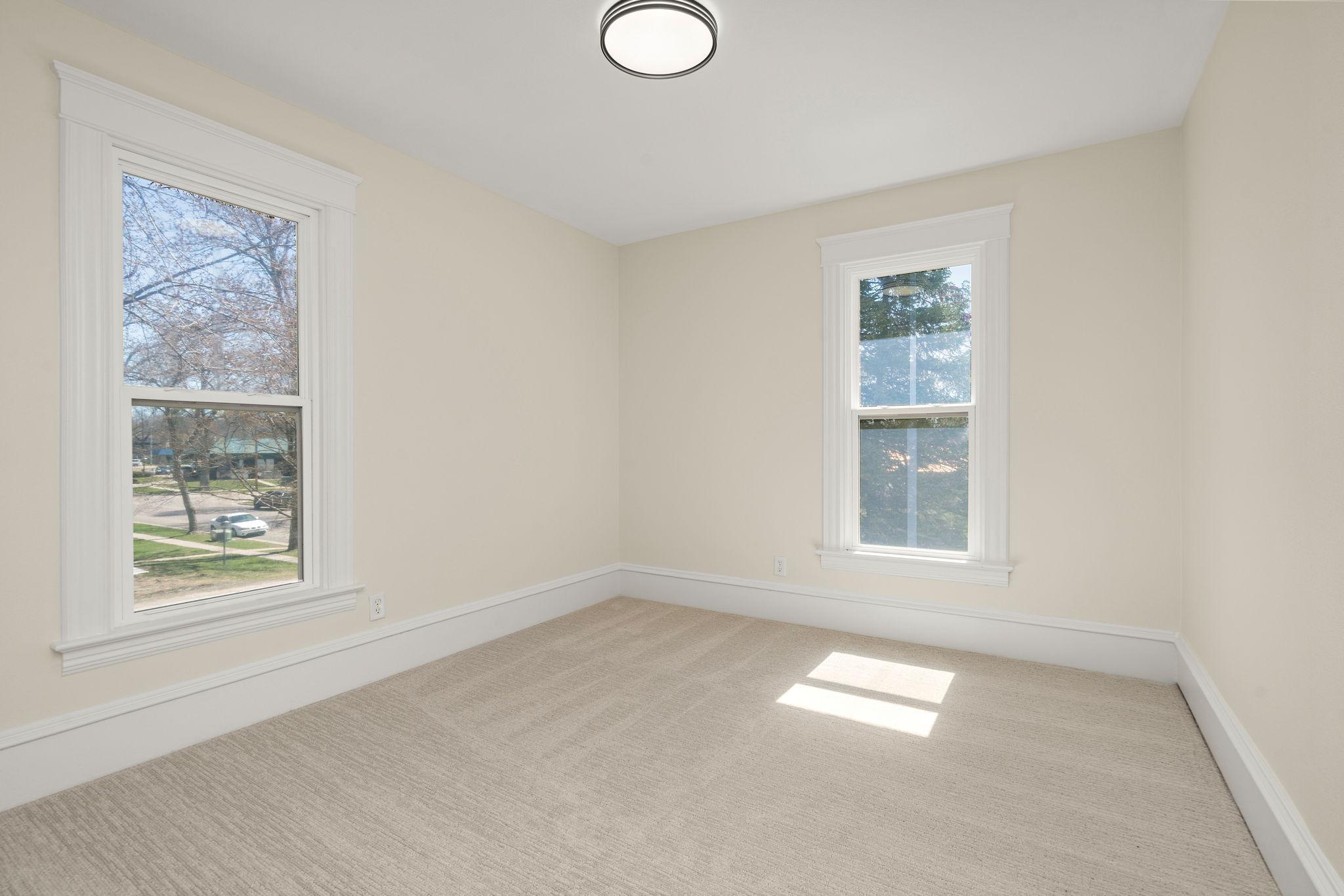 723 3rd Street Southwest Willmar, MN 56201 - Photo 26 of 39