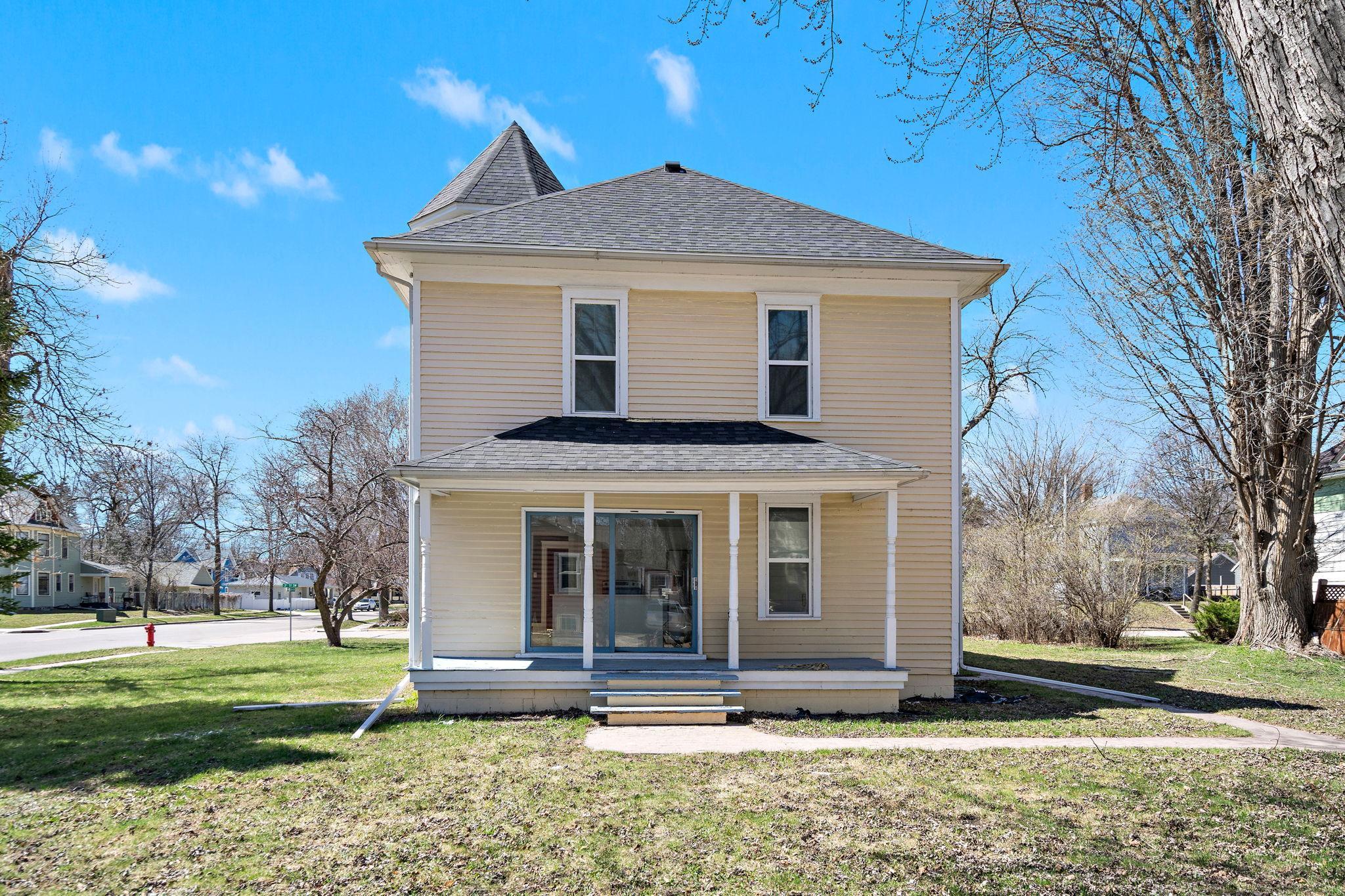 723 3rd Street Southwest Willmar, MN 56201 - Photo 33 of 39