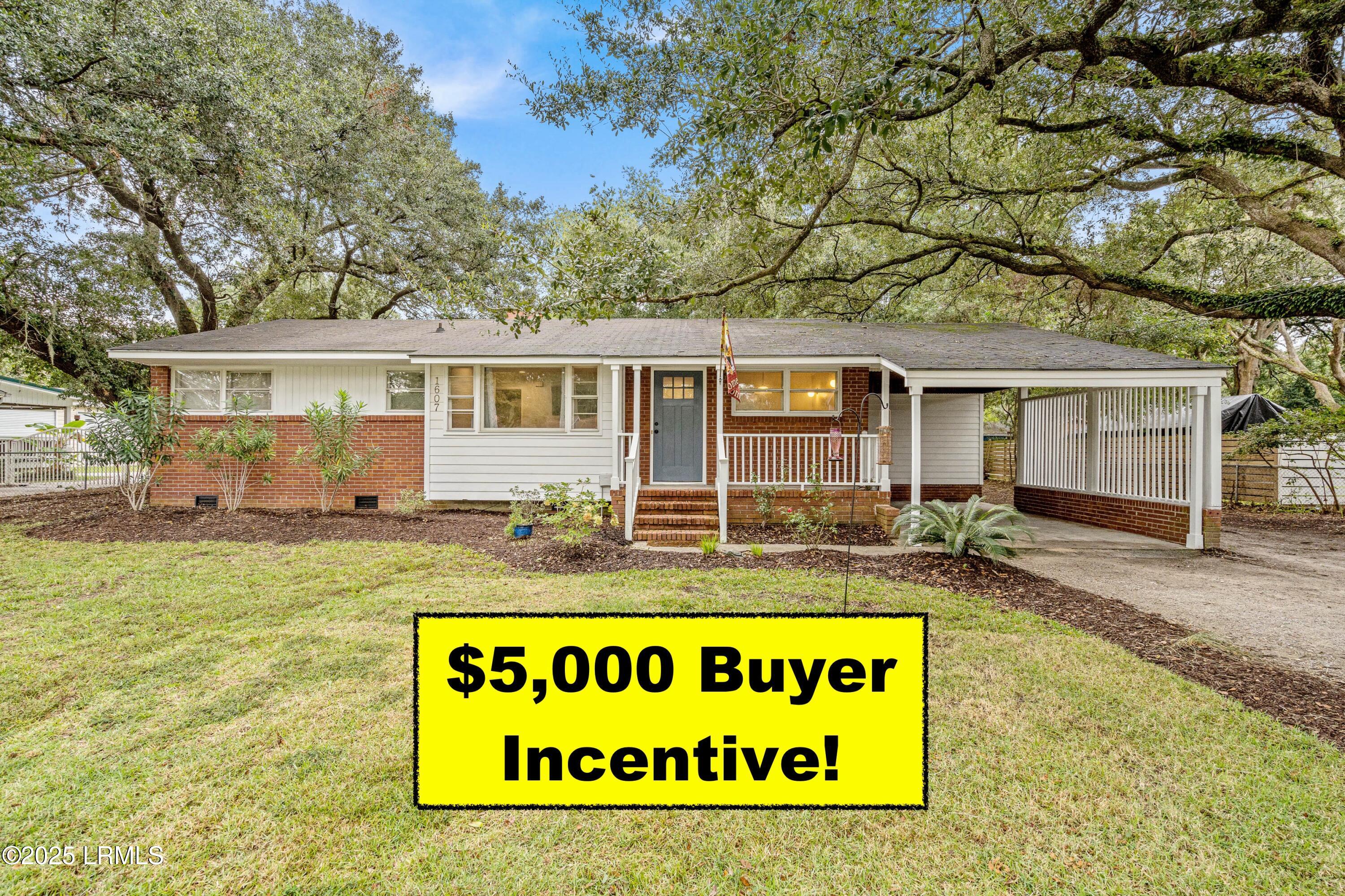 1607 Battery Creek Road Beaufort, SC 29902 - Photo 1 of 33 WOW!