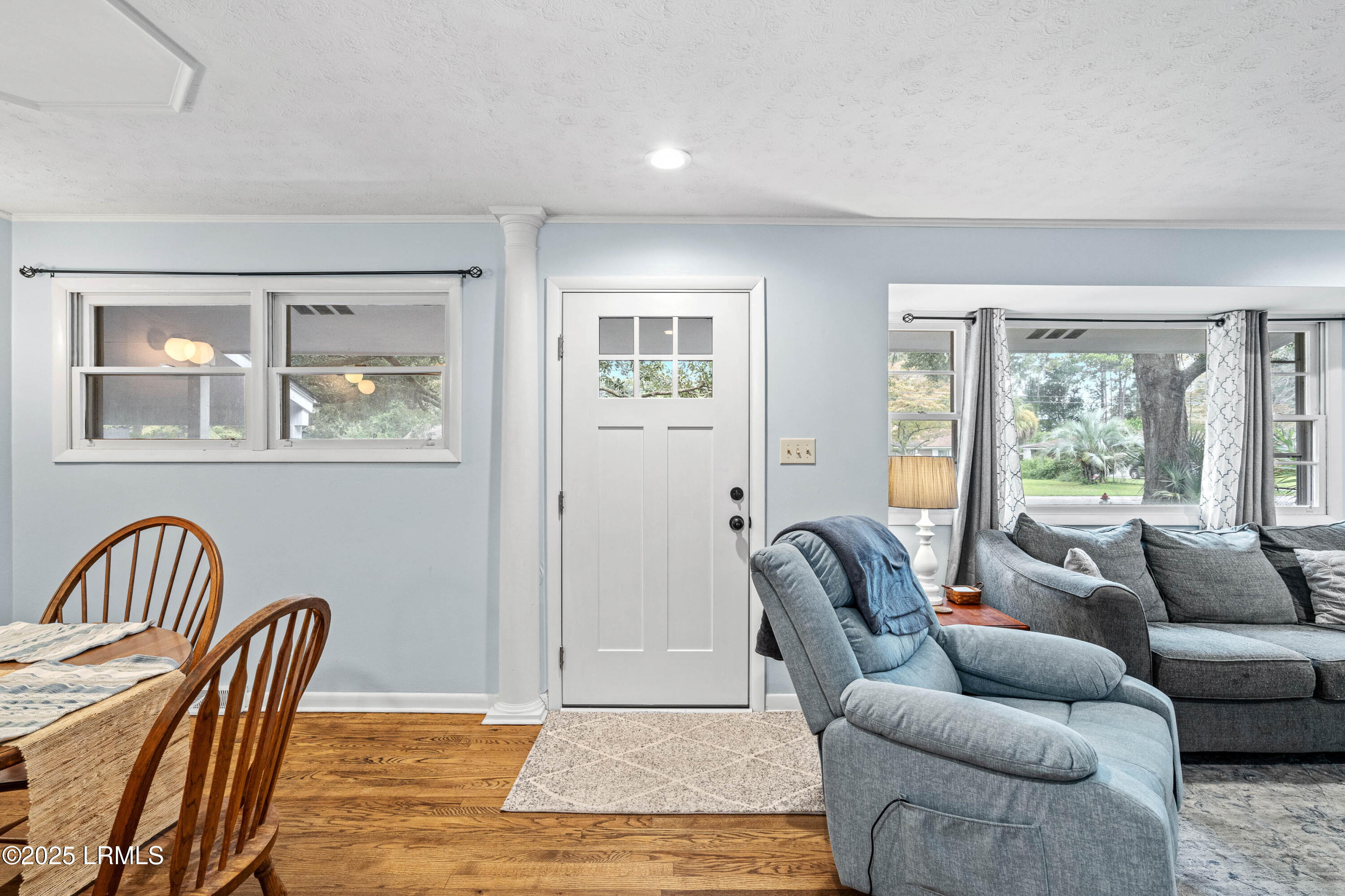 1607 Battery Creek Road Beaufort, SC 29902 - Photo 5 of 33 Come in and look around