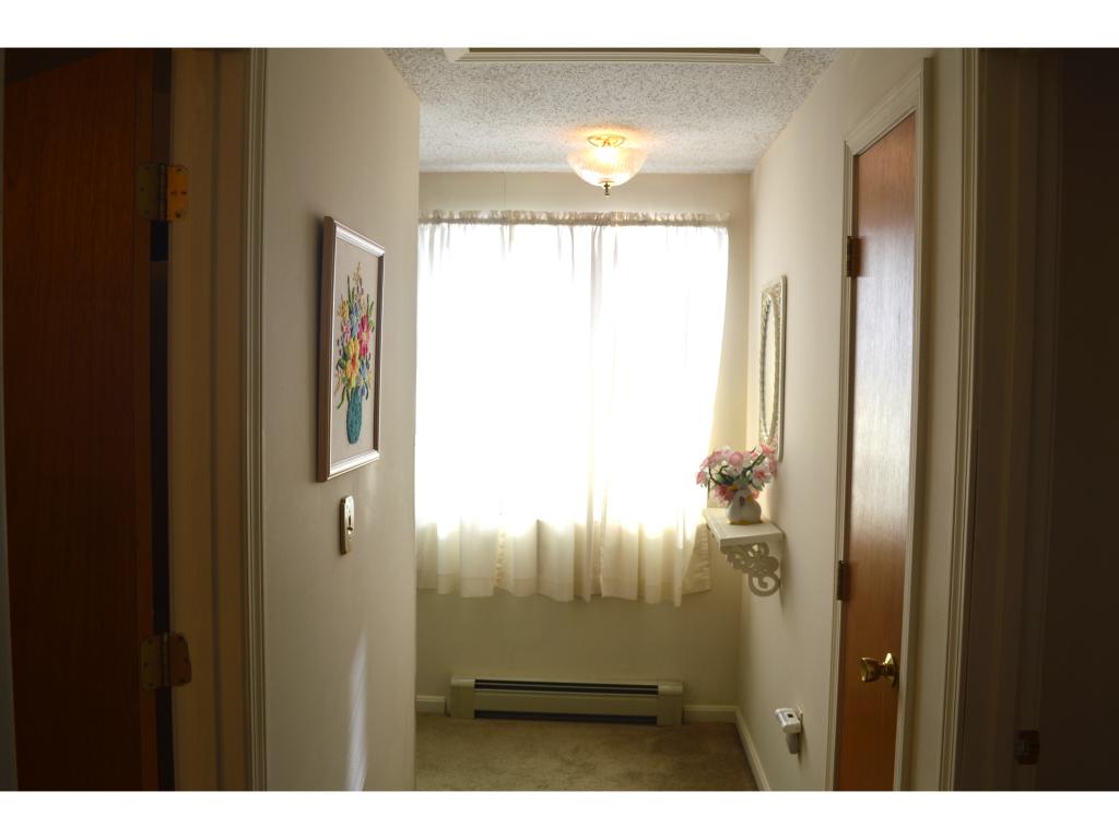 56 Indian Rock Road, Unit 56 Merrimack, NH 03054 - Photo 10 of 17