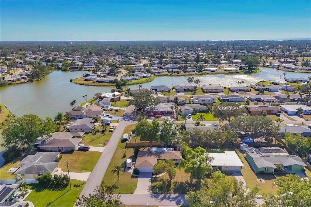448 Redwood Road Venice, FL 34293 - Photo 35 of 45